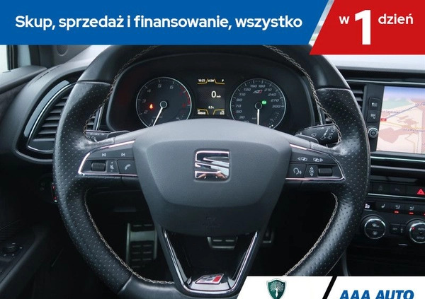 Seat Leon cena 100000 przebieg: 48660, rok produkcji 2017 z Zwoleń małe 154